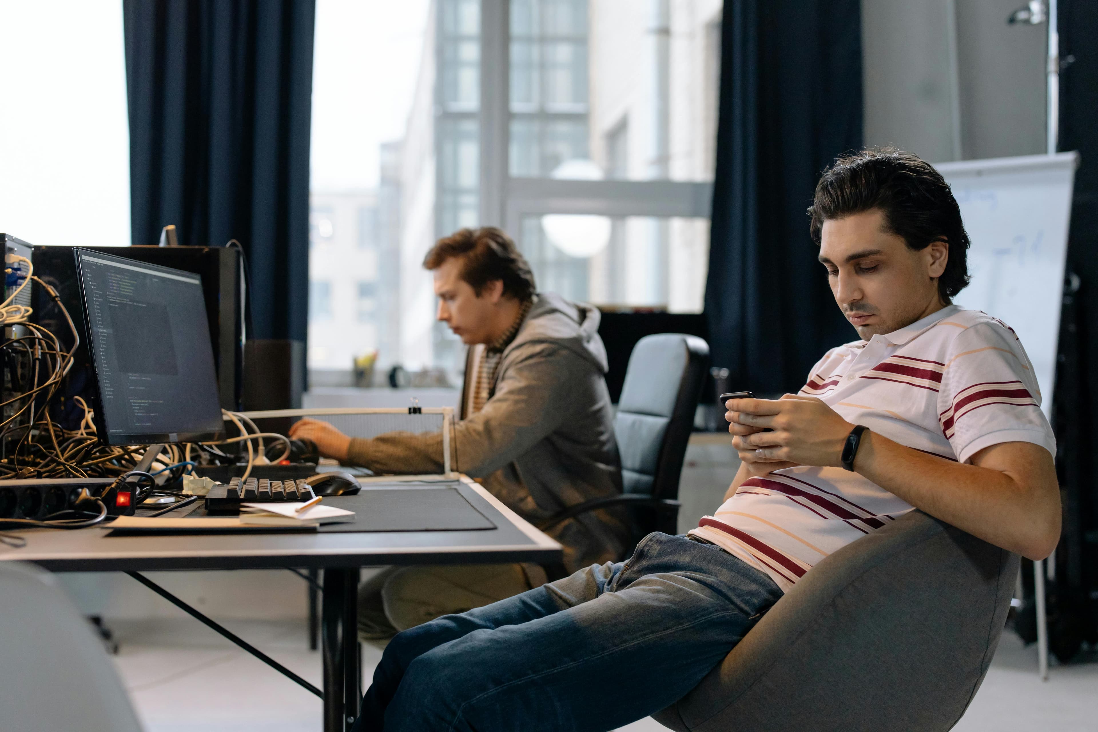 Client Messaging App for Designers: Streamlining Communication Without Adding Complexity